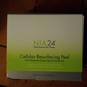 NIA 24 CELLULAR RESURFACING PEELS 3pks